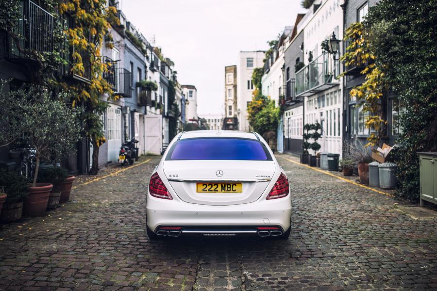  Mercedes-Benz S63 AMG 2014 года  (UK) (фото 3 из 24)
